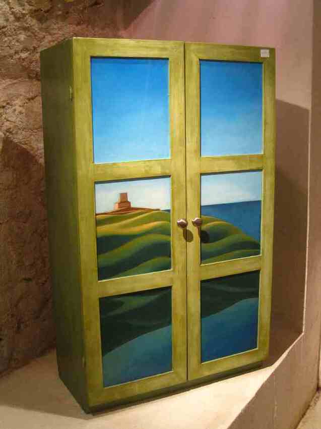 Armoire peinte &agrave; la main, paysage marin