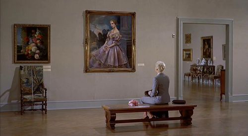 Exposition artistique dans Vertigo-Sueurs froides, Hitchcock, 1958